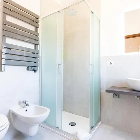 Regina Hotel 3*