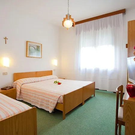Regina Otel 3*